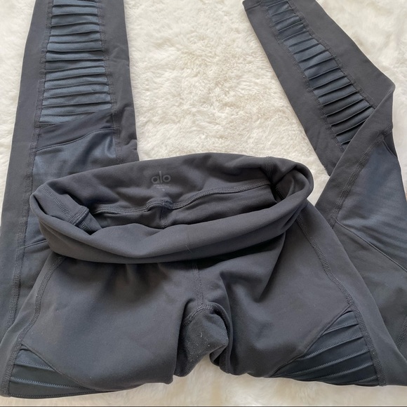 Alo high waist Moto Anthracite leggings - Picture 8 of 13